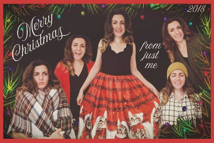 Every Year I Send Out A Poorly Photoshopped Christmas Card That Reminds People Im Single