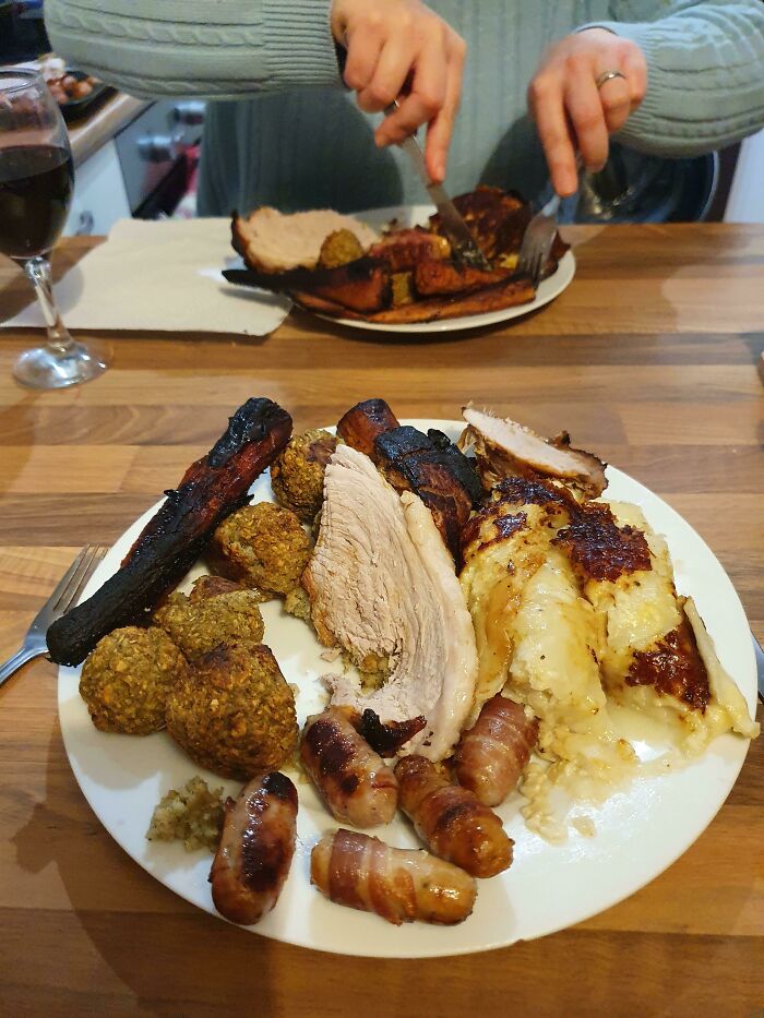 I Cooked Christmas Dinner For Me And My Wife. After Really Struggling With Chronic Pain And Depression This Felt Like A Huge Achievement