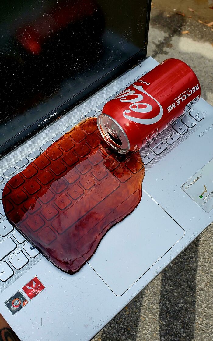 Made An Epoxy Resin Coca-Cola Fake Spill