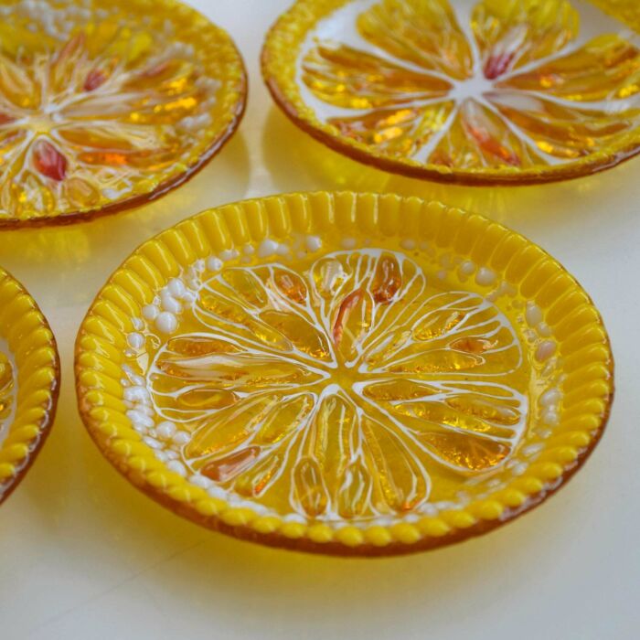 I Love Making Small Plate. They Are Suitable For Everything: For Lemon, And For Nuts, And Under Jewelry, And As A Gift. My Favorite Models Are Lemon And Rowan