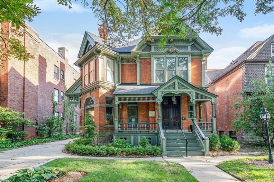Beautiful Home In The Historic Canfield Avenue, Detroit