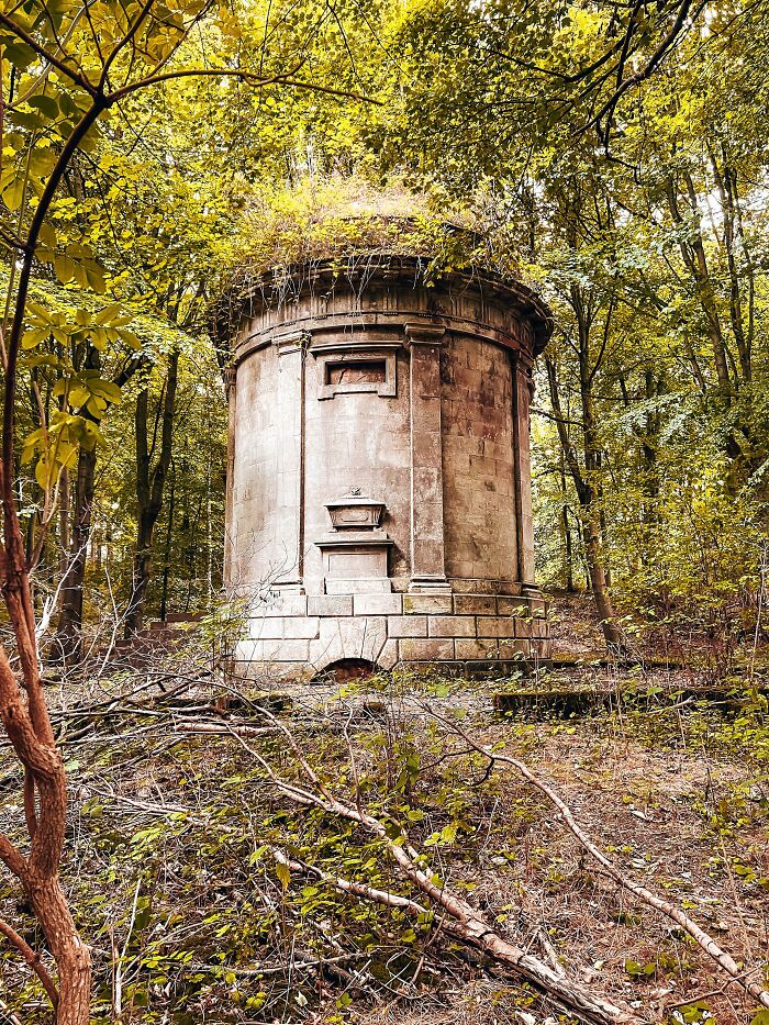 A Random Abandoned Mausoleum In The Middle Of The Woods