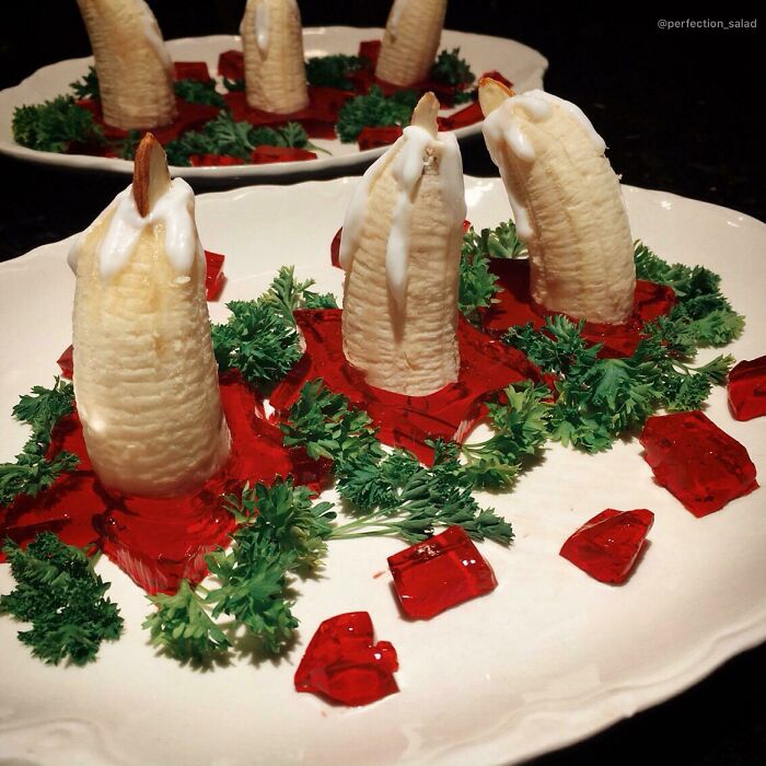 I Made Christmas Candle Salad For My Family. Because Bananas In Cranberry Jello Stars, Topped With Almonds And Dripping Mayonnaise, Were A Normal Thing In 1958