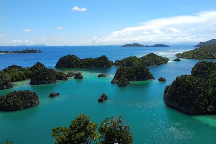 Hike To The Top Of Piaynemo In Raja Ampat