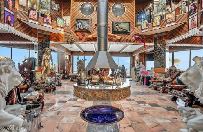 It's Like A Yard Sale Waiting To Happen . This Hit The Market For 6 Million In Florida. The Entire House Is Full Of Tchotchkes
