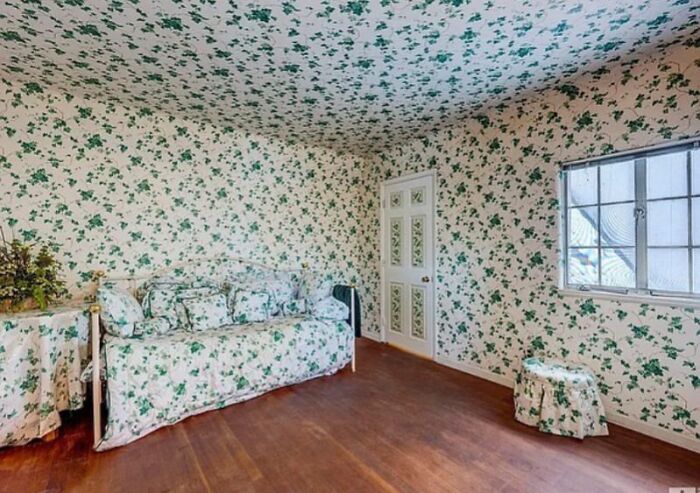 Laura Ashley Called And Wants Her Room Back