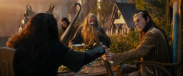 Lord of the rings table meeting