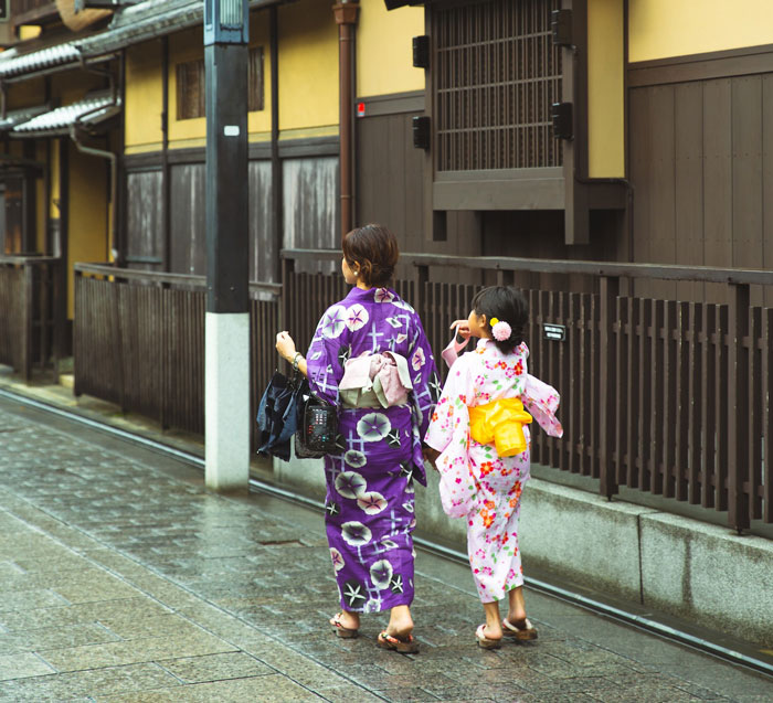 People Explain Why They Regret Having Kids In 30 Honest Posts