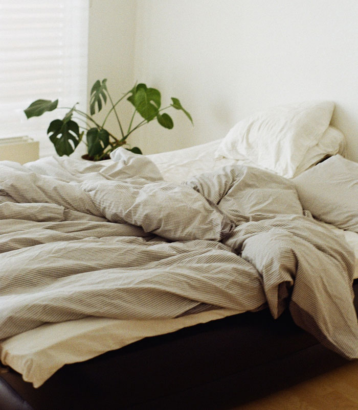 People Explain Why They Regret Having Kids In 30 Honest Posts