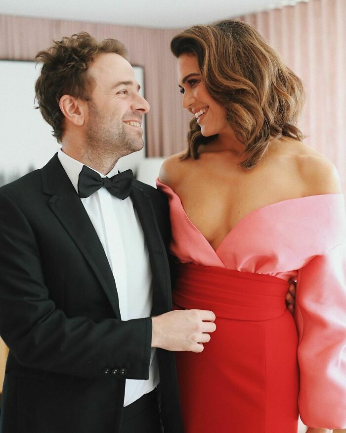 Mandy Moore And Taylor Goldsmith