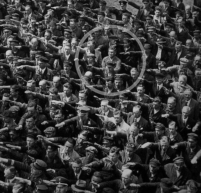 Refusing To Do The Nazi Salute, 1936