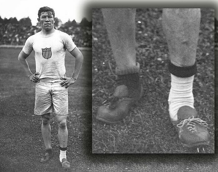 En 1912, a Jim Thorpe, un nativo americano, le robaron sus zapatos de correr la mañana de su prueba olímpica de atletismo