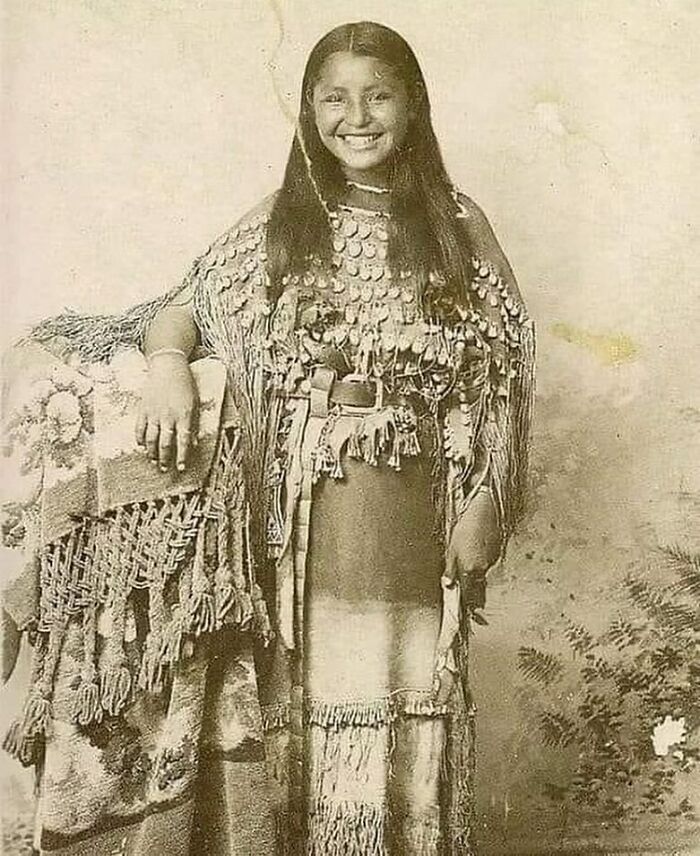 Pictured Is A Girl From The Kiowa Tribe In 1894