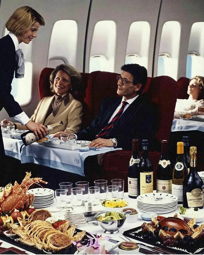 Meal Service Aboard The Air France Boeing 747 First Class, 1988