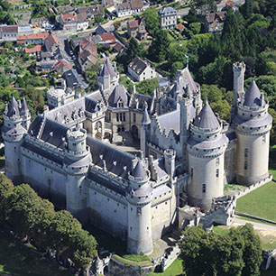 Chateau-de-Pierrefonds-carre-6388680176205.jpg