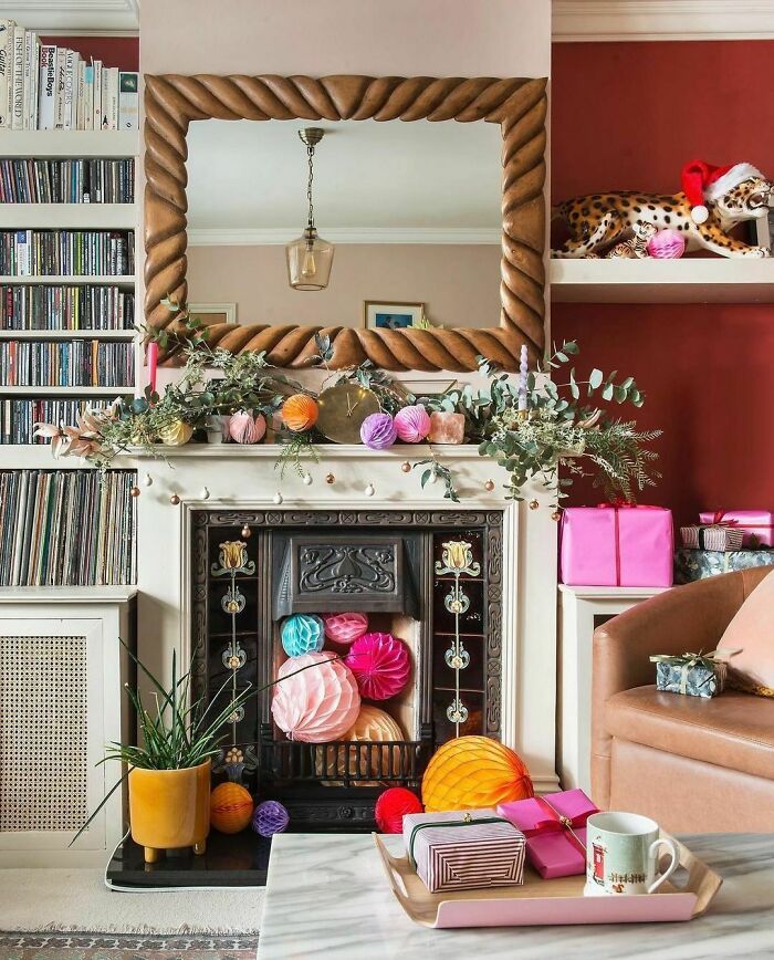 One Way To Decorate Your Fireplace