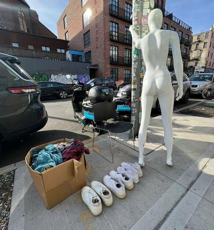 What’s The Instagram Policy On Censoring Mannequins?
