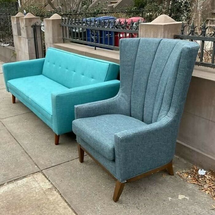 ¡Encontramos sillones azules! 
