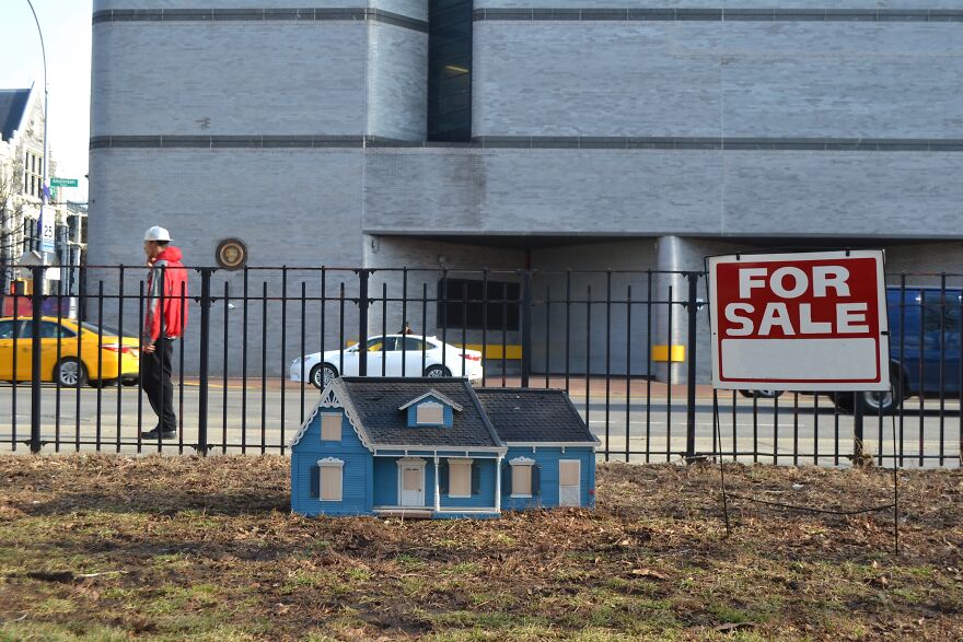 Interactive Street Art Jokes