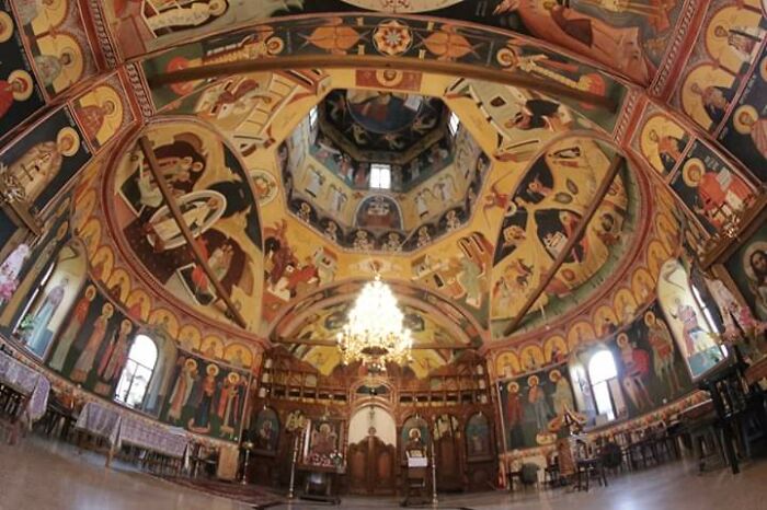 This Artist Paints Amazing Monumental Frescos All By Himself (21 Pics)