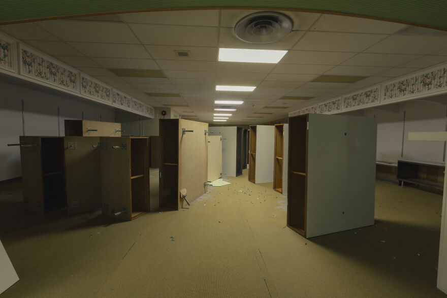 I Documented A Department Store That Was Closing After 89 Years In Business And Turned Into A Short Film!