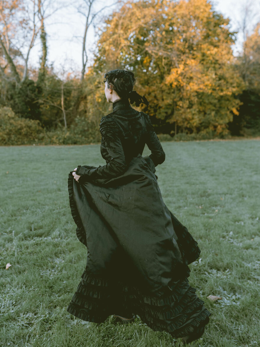 1890s Mourning Gown