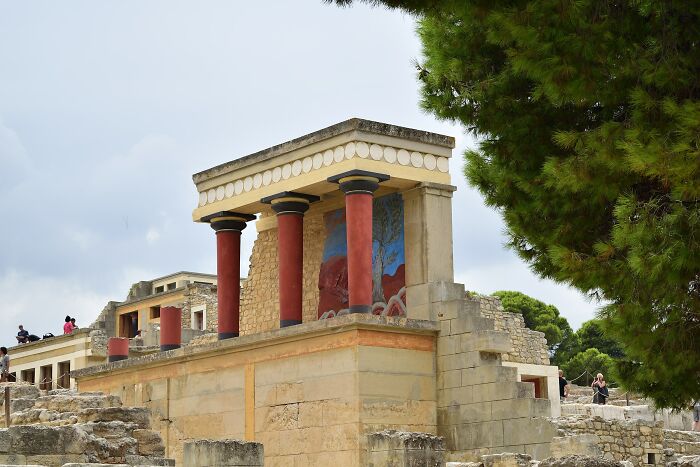 Palace Of Knossos, Crete (1950 BC)