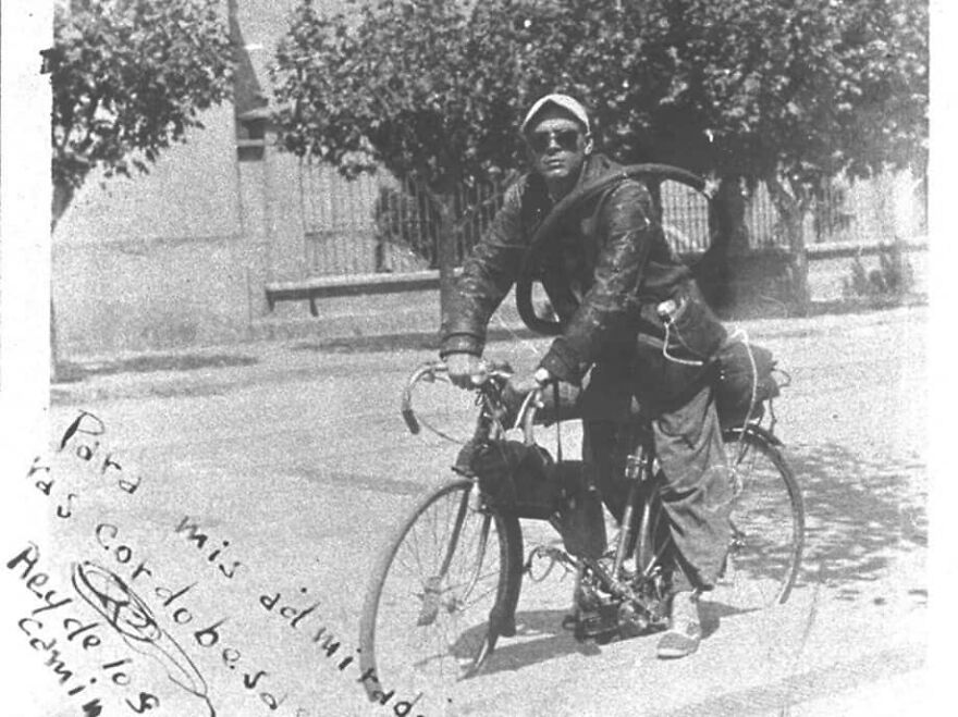 Ché Guevara With His Motorcycle