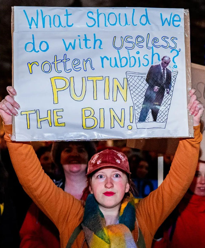 Putin The Bin