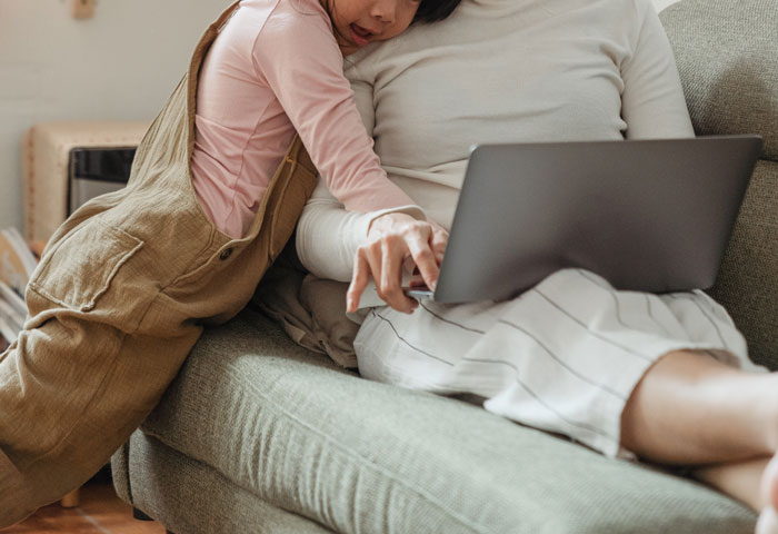 Woman Prohibits MIL From Taking Her 9 Y.O. Daughter To Church “Purity Ball,” Gets Called A Jerk Woman Prohibits MIL From Taking Her 9 Y.O. Daughter To Church “Purity Ball,” Gets Called A Jerk