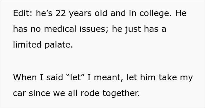 Parent Took Online Wondering Whether They’re Indeed A Jerk For Letting Their 22-Year-Old Bring Fast Food To A Wedding Parent Took Online Wondering Whether They’re Indeed A Jerk For Letting Their 22-Year-Old Bring Fast Food To A Wedding