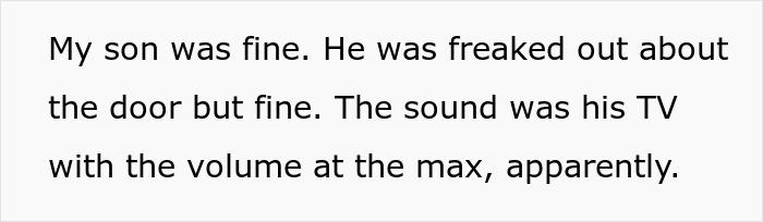 Mother Asks Whether She’s In The Wrong For Removing The Door To Her Son’s Room Indefinitely, The Internet Responds Mother Asks Whether She’s In The Wrong For Removing The Door To Her Son’s Room Indefinitely, The Internet Responds