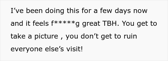Person Has Had Enough Of Influencers Treating Public Spaces Like Their Private Studio, Dedicates Vacation To Ruining Their Photos Person Has Had Enough Of Influencers Treating Public Spaces Like Their Private Studio, Dedicates Vacation To Ruining Their Photos