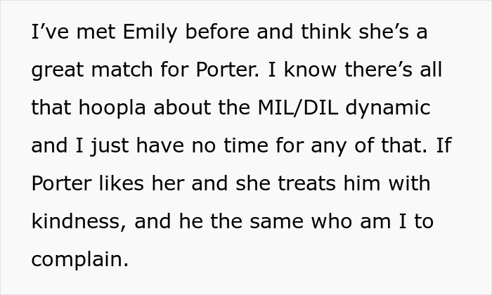 Mom Refuses To Cancel Family Christmas Hike For Son’s “Out Of Shape” Girlfriend Mom Refuses To Cancel Family Christmas Hike For Son’s “Out Of Shape” Girlfriend