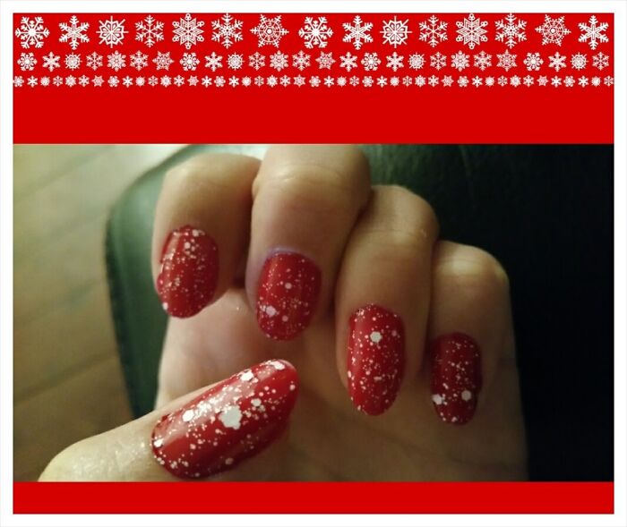 Add A Special Nail Polish That Would Create Snowflakes, Perfect For Xmas