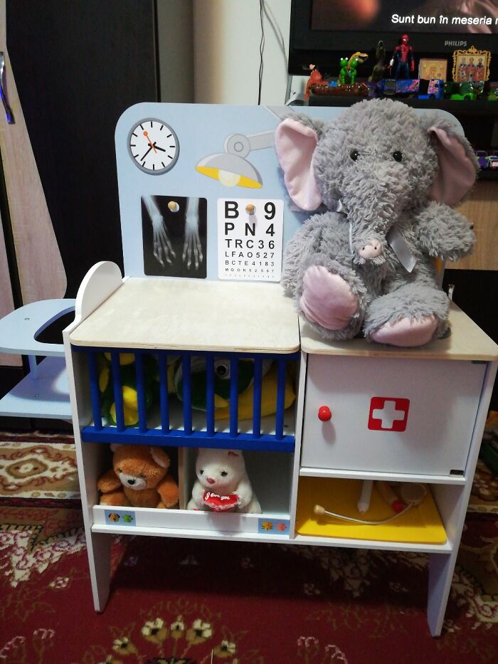 I? Nothing..but My Baby, A Mini Veterinary Clinic