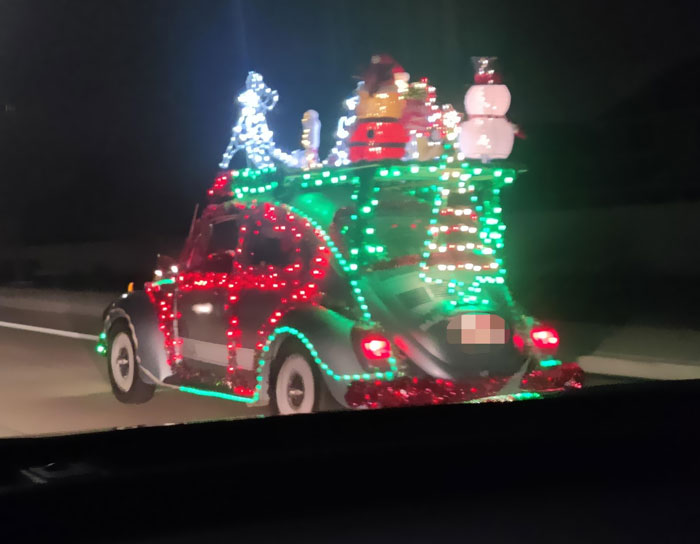 Somebody Decked Out Their VW In A Christmas Theme