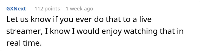 Person Has Had Enough Of Influencers Treating Public Spaces Like Their Private Studio, Dedicates Vacation To Ruining Their Photos Person Has Had Enough Of Influencers Treating Public Spaces Like Their Private Studio, Dedicates Vacation To Ruining Their Photos