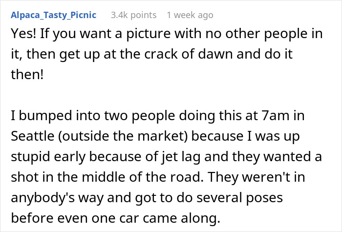 Person Has Had Enough Of Influencers Treating Public Spaces Like Their Private Studio, Dedicates Vacation To Ruining Their Photos Person Has Had Enough Of Influencers Treating Public Spaces Like Their Private Studio, Dedicates Vacation To Ruining Their Photos