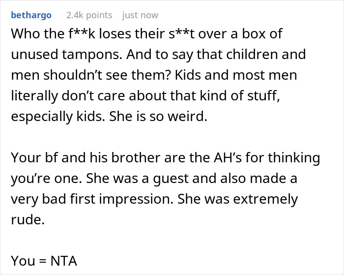 "I Looked At Her In Disbelief": 'Karen' Guest Throws A Fit At Christmas Gathering After Seeing Tampons In The Hosts' Bathroom