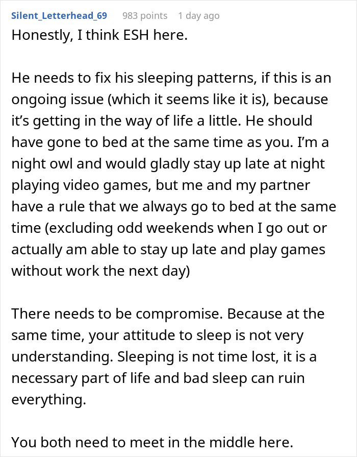 People Online Call This Woman The Jerk For Critiquing Her Husband Who Decided To Take A Nap On Christmas Day People Online Call This Woman The Jerk For Critiquing Her Husband Who Decided To Take A Nap On Christmas Day