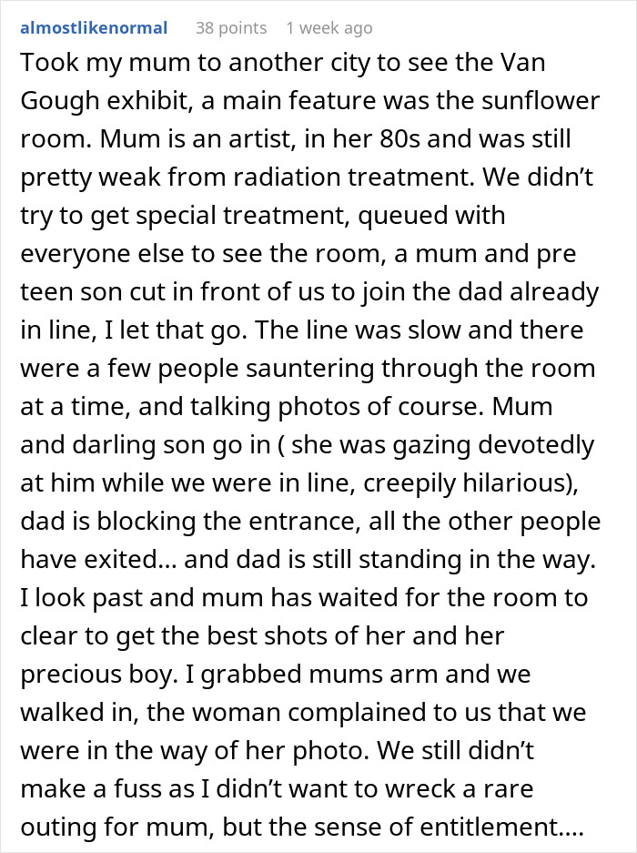 Person Has Had Enough Of Influencers Treating Public Spaces Like Their Private Studio, Dedicates Vacation To Ruining Their Photos Person Has Had Enough Of Influencers Treating Public Spaces Like Their Private Studio, Dedicates Vacation To Ruining Their Photos