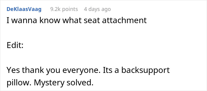 Plane Passenger Annoyed After Learning They Can’t Use Their Tray Table Because A Woman Put A Seat Attachment Over It Plane Passenger Annoyed After Learning They Can’t Use Their Tray Table Because A Woman Put A Seat Attachment Over It