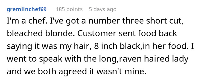 Woman Is Sick And Tired Of Her Boss Blaming Her For The Hair In Customers’ Food, Dyes Her Hair Blue