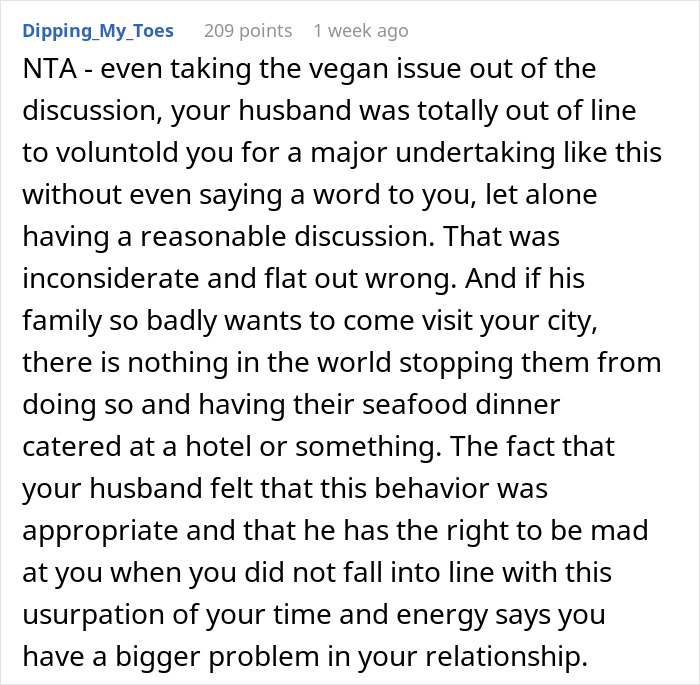 Vegan Woman Wonders "Am I A Jerk For Refusing To Host My In-Laws For Christmas?" Vegan Woman Wonders "Am I A Jerk For Refusing To Host My In-Laws For Christmas?"
