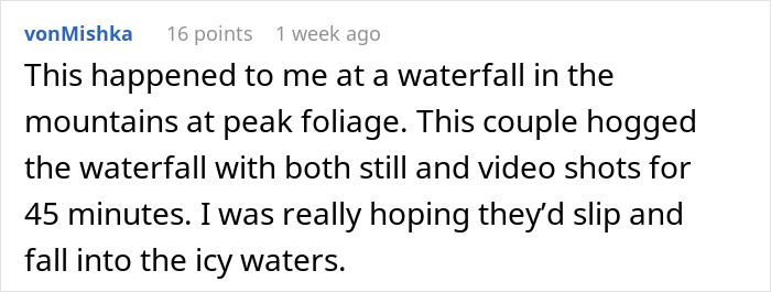 Person Has Had Enough Of Influencers Treating Public Spaces Like Their Private Studio, Dedicates Vacation To Ruining Their Photos Person Has Had Enough Of Influencers Treating Public Spaces Like Their Private Studio, Dedicates Vacation To Ruining Their Photos