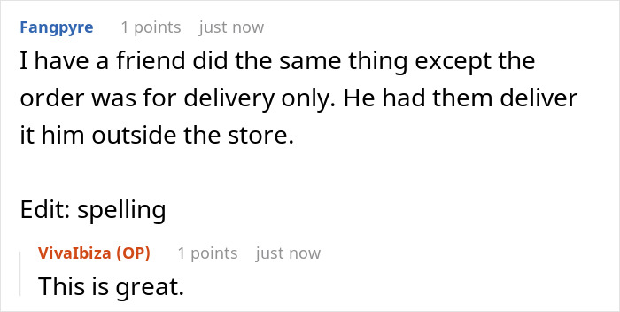 Customer Calls This Restaurant In Front Of Staff When They Said The Discount Applies Only To Phone Orders Customer Calls This Restaurant In Front Of Staff When They Said The Discount Applies Only To Phone Orders