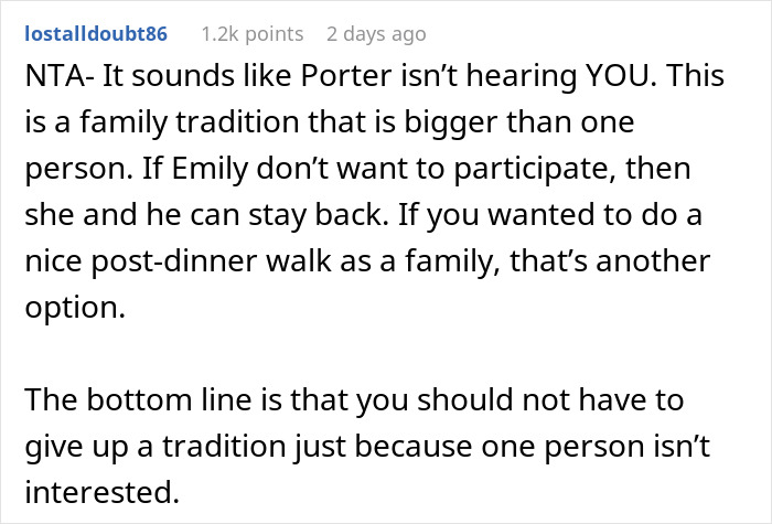 Mom Refuses To Cancel Family Christmas Hike For Son’s “Out Of Shape” Girlfriend Mom Refuses To Cancel Family Christmas Hike For Son’s “Out Of Shape” Girlfriend