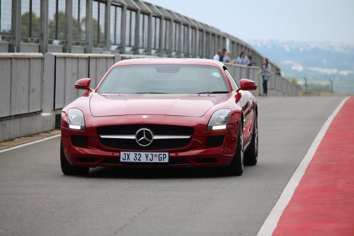 "Won't Pay Me For My Cancelled Event? Pay Me To Go Instead": Employee Makes Boss Cover £4,000 In Expenses After Refusal To Refund Canceled Trip "Won't Pay Me For My Cancelled Event? Pay Me To Go Instead": Employee Makes Boss Cover £4,000 In Expenses After Refusal To Refund Canceled Trip