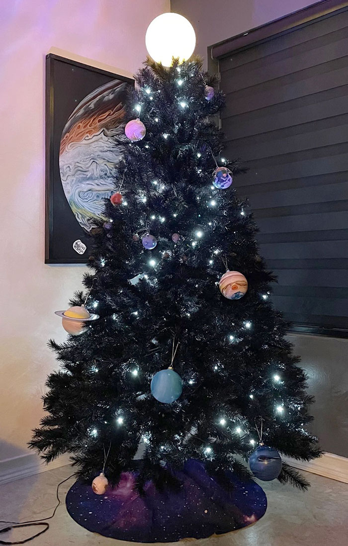 Mi árbol de Navidad de temática espacial